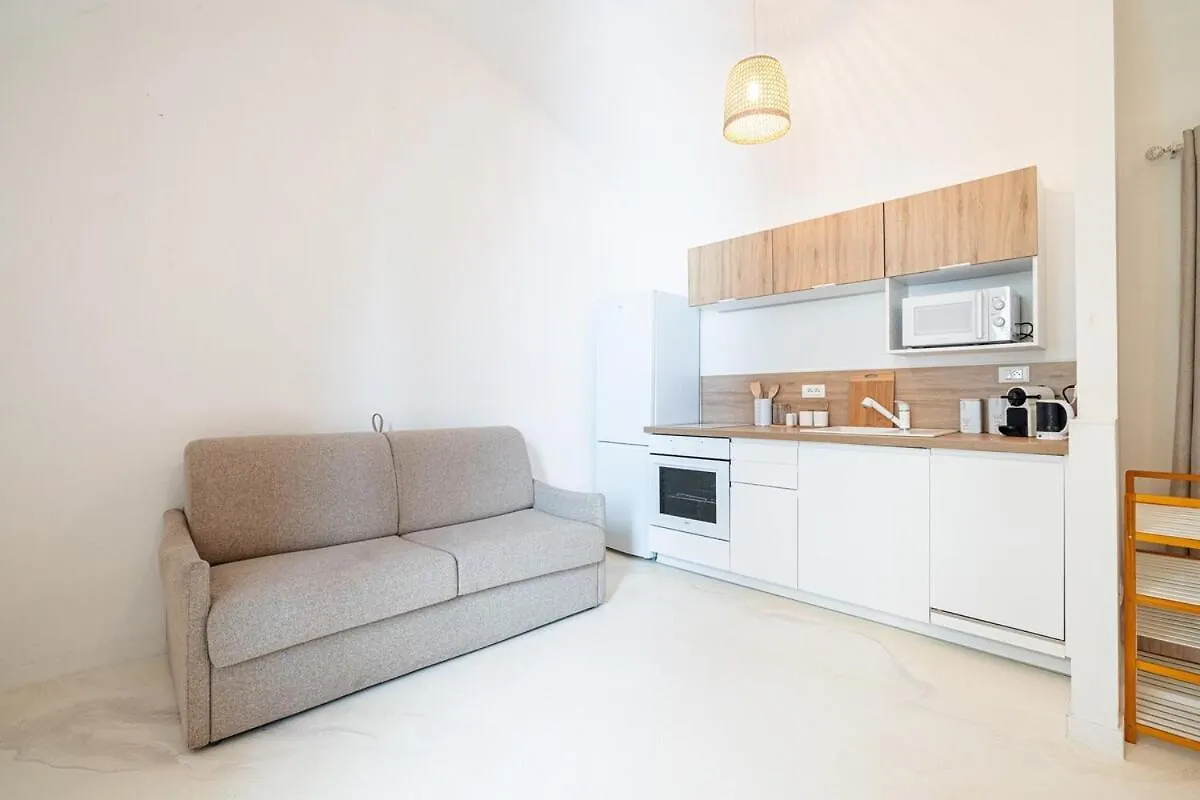 Le Bastion - Beautiful 1 Bdr In Old Town Apartment Menton 0*,  France