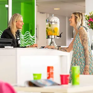 Ibis Styles Centre Mentona