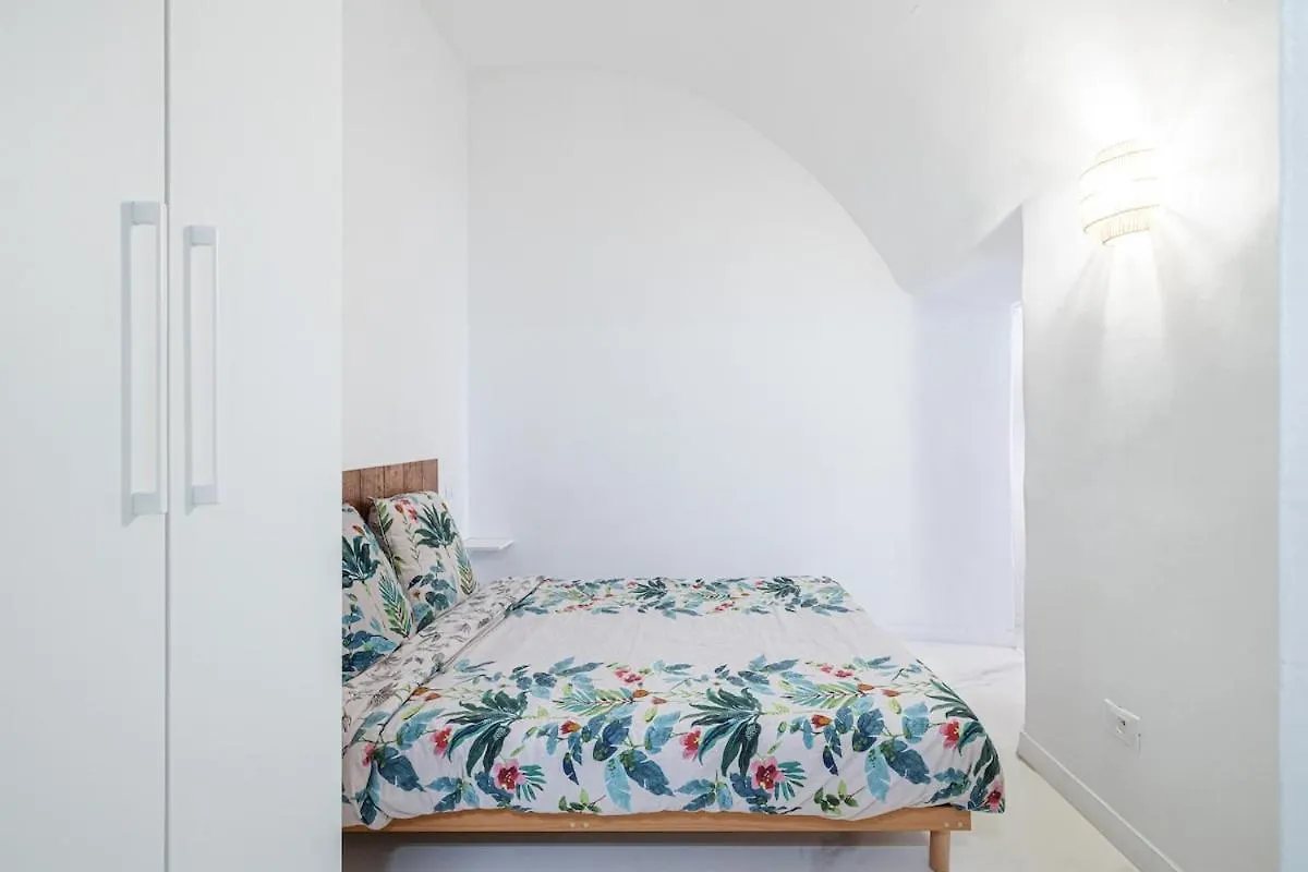 Le Bastion - Beautiful 1 Bdr In Old Town Apartment Menton 0*,  France